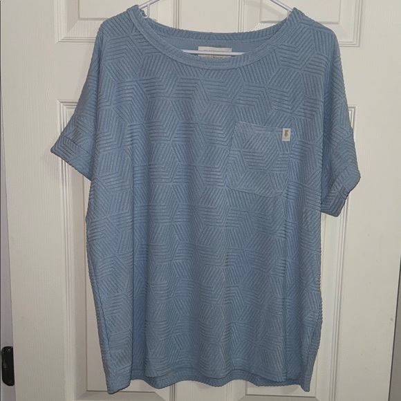 Simply Southern Blue Geometric Short Sleeve Tee NWT - Picture 1 of 3